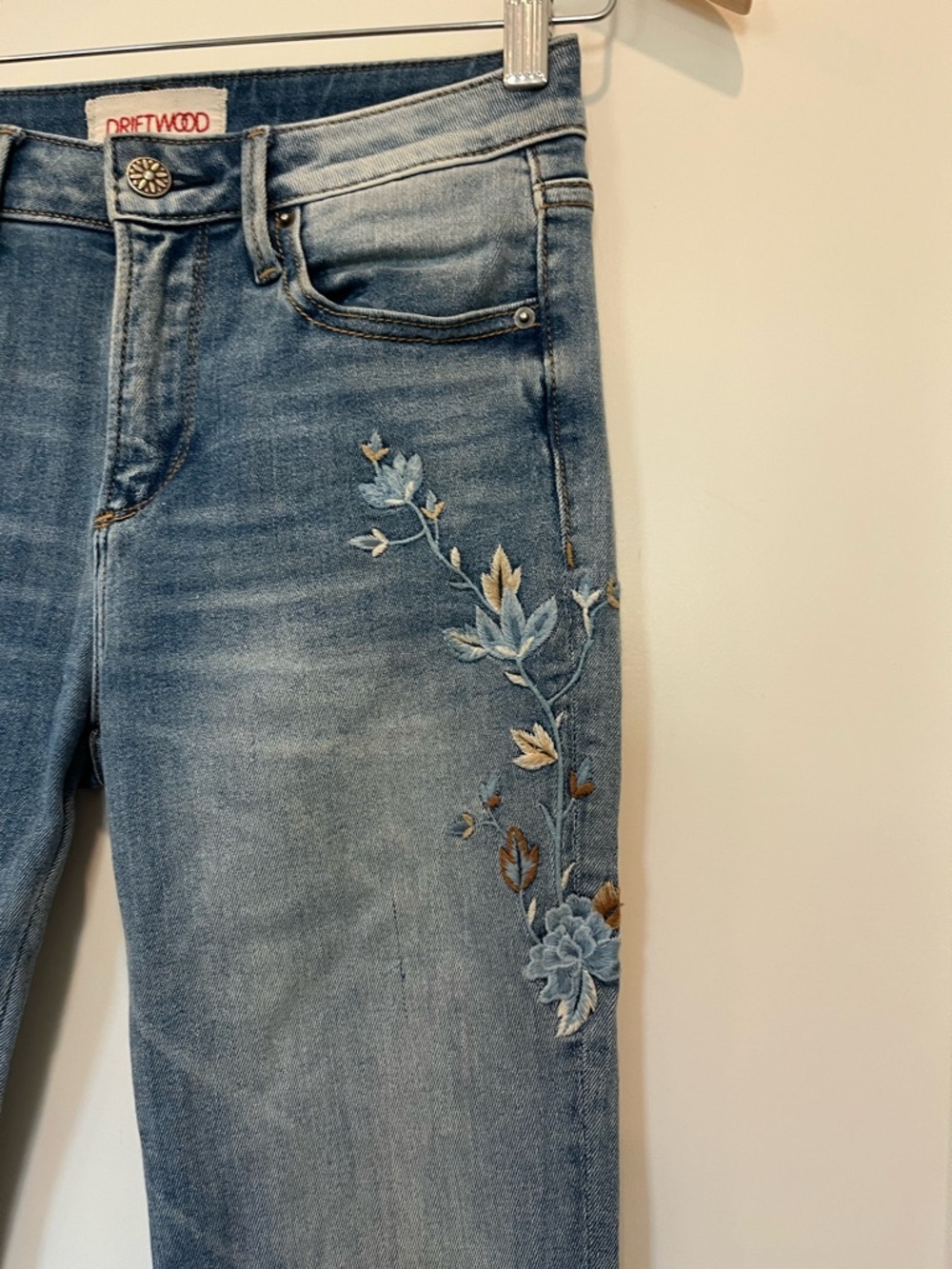 Driftwood Isabel Embroidered Floral  Flare Bootcut Boho Western Cowgirl Jeans 25 - Picture 6 of 16